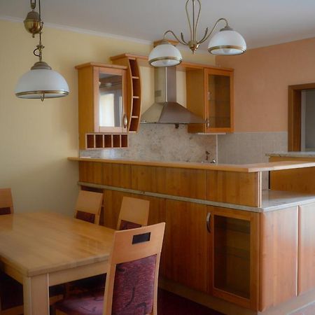 Harmony Hall Apartments Hradec Kralove Bagian luar foto