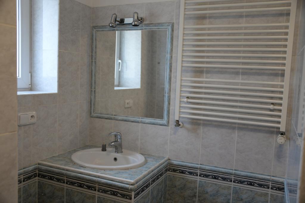 Harmony Hall Apartments Hradec Kralove Bagian luar foto