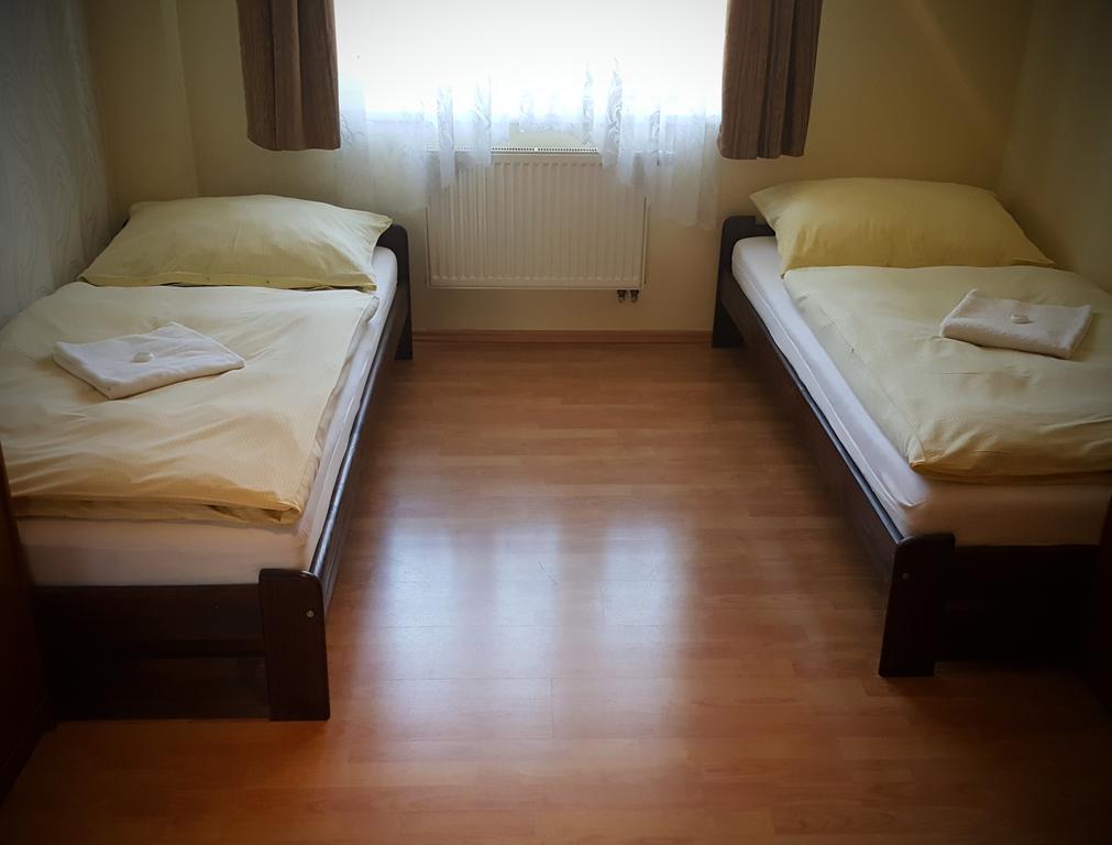 Harmony Hall Apartments Hradec Kralove Bagian luar foto